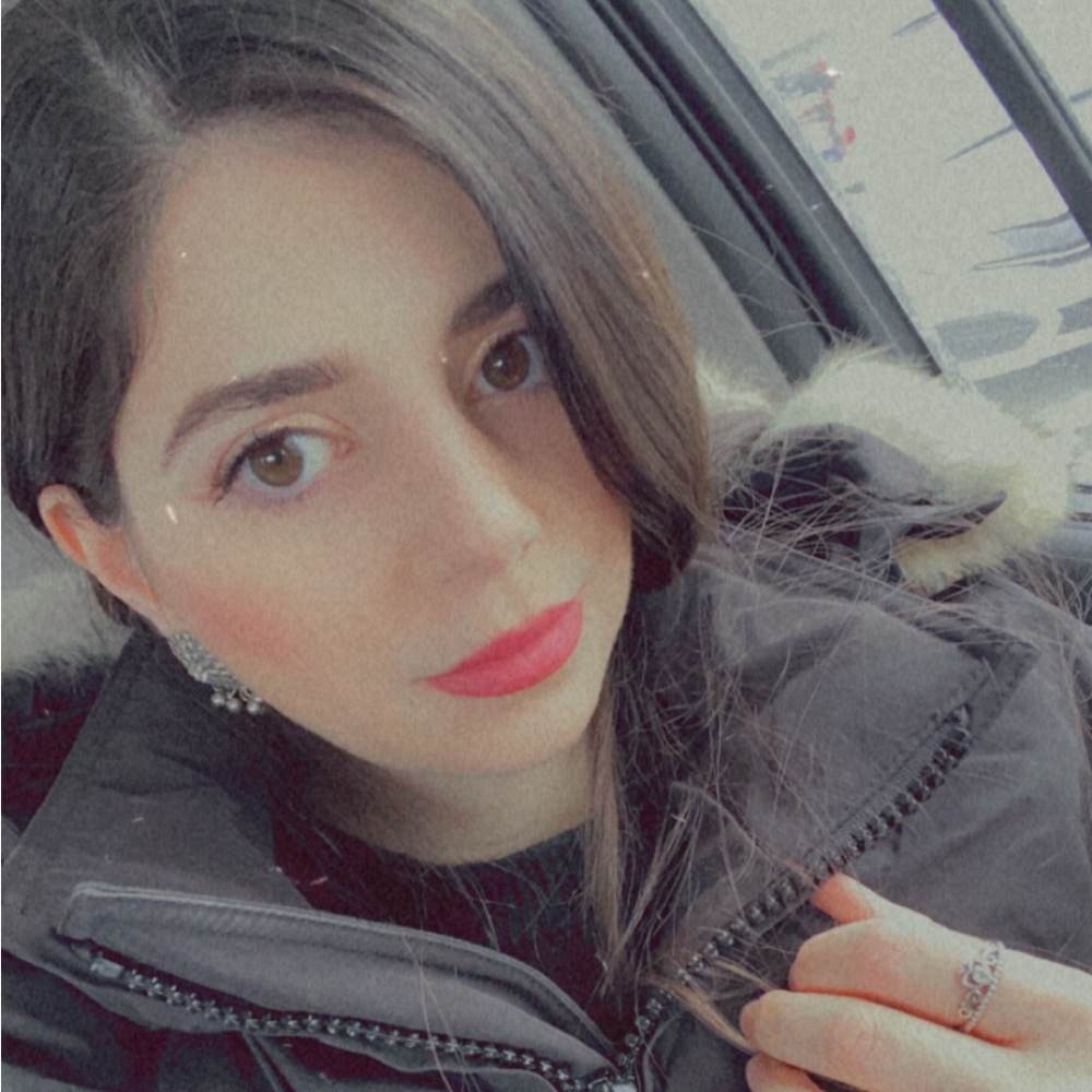 Meet your Posher, Abby